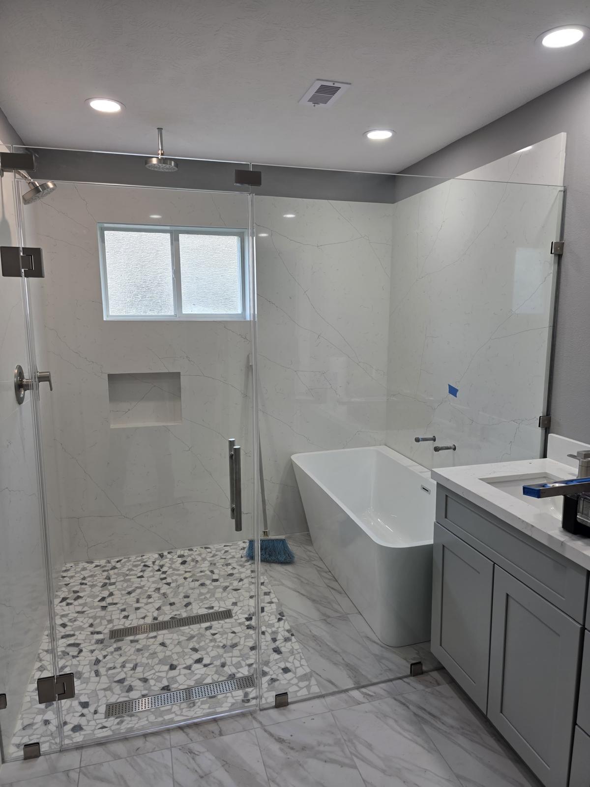 Luxury Shower Glass Installation